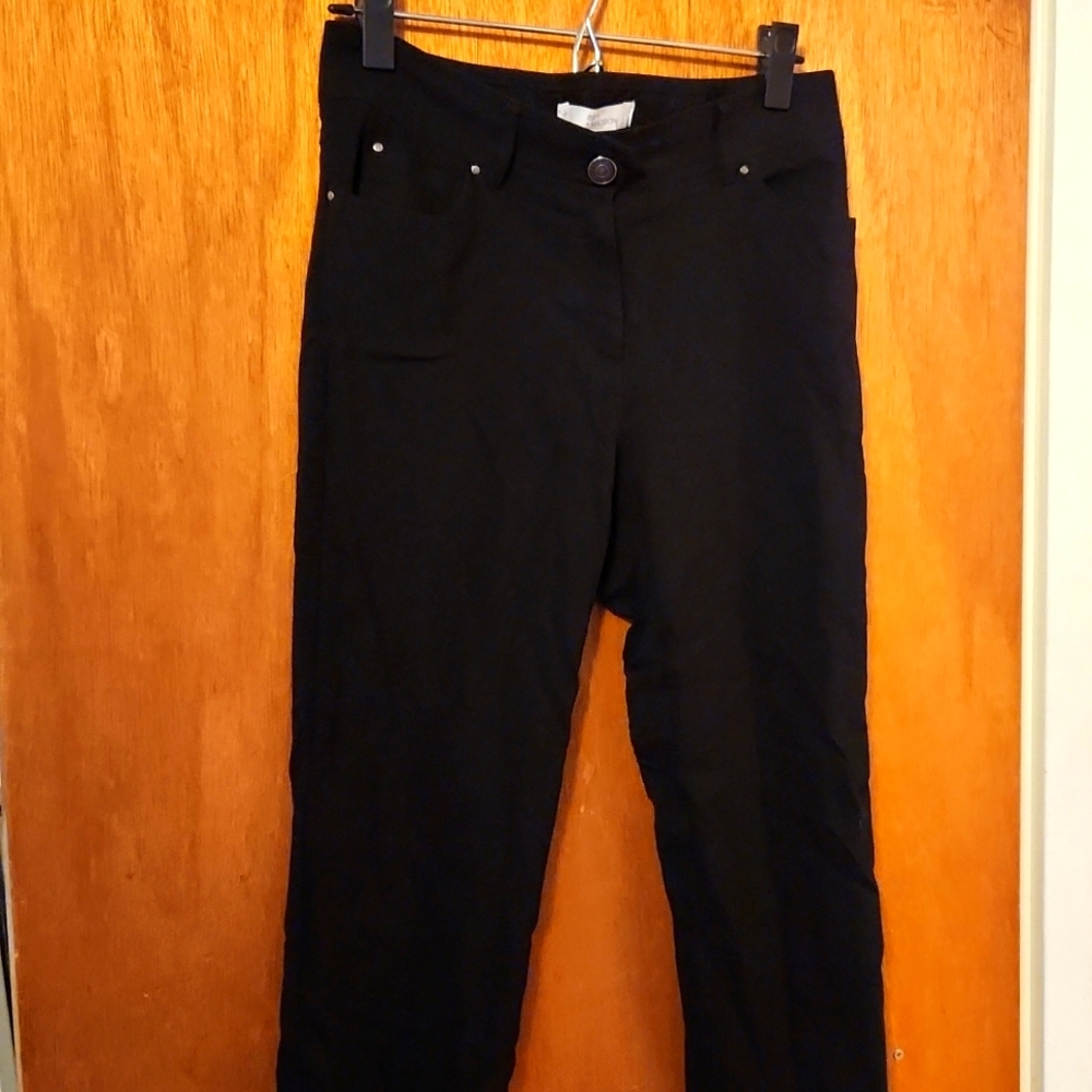 Black stretchy Jean like pants